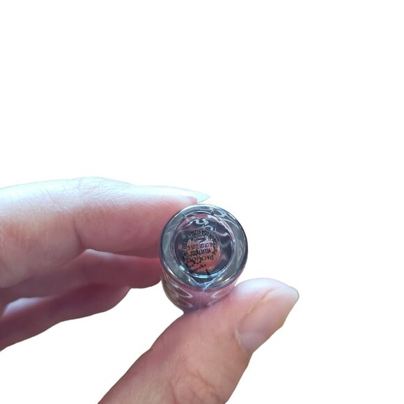 NEW Pacifica Plushious VELVET KISS Liquid Mineral Lipstick Vegan Lip Gloss - Picture 3 of 3